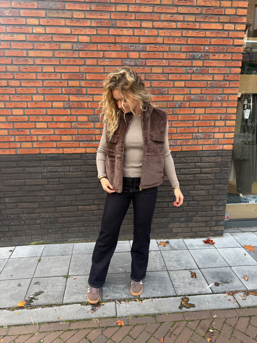 Furry Zip Gilet - Brown